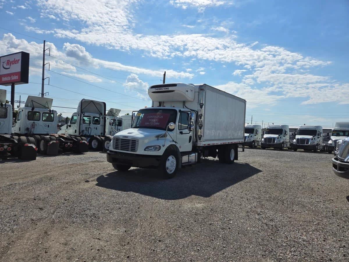 2019 Freightliner M2 106