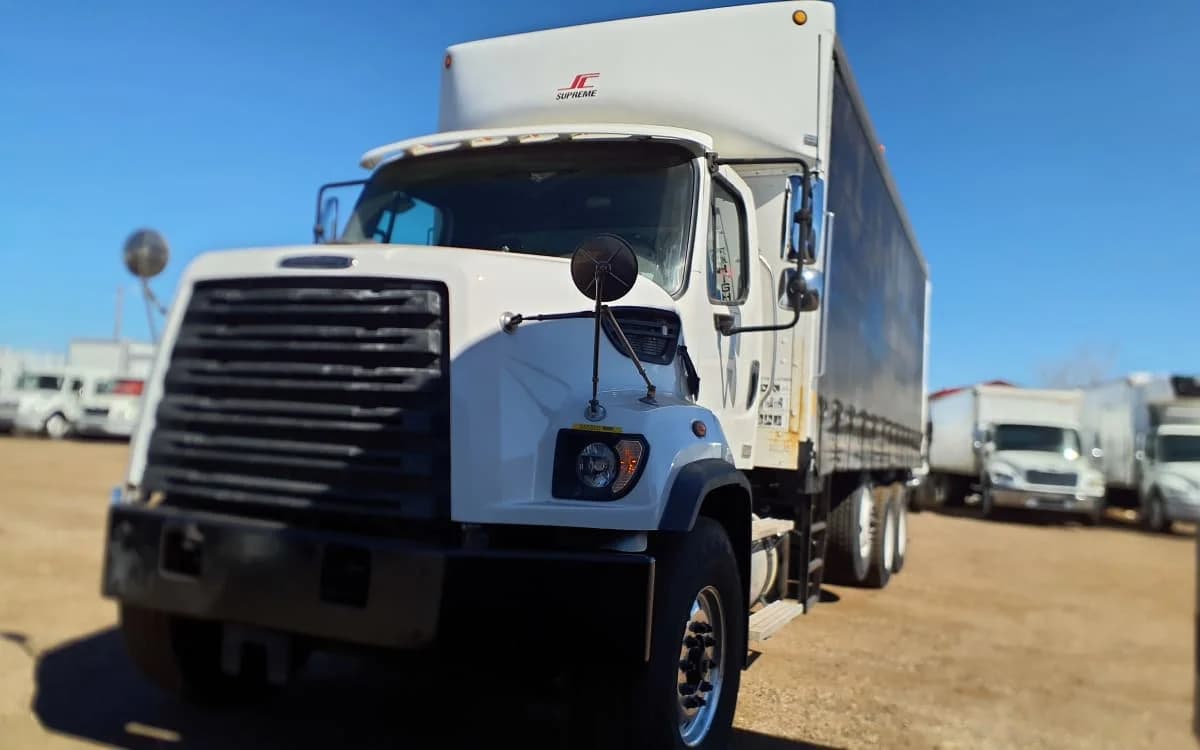 2016 Freightliner 108SD