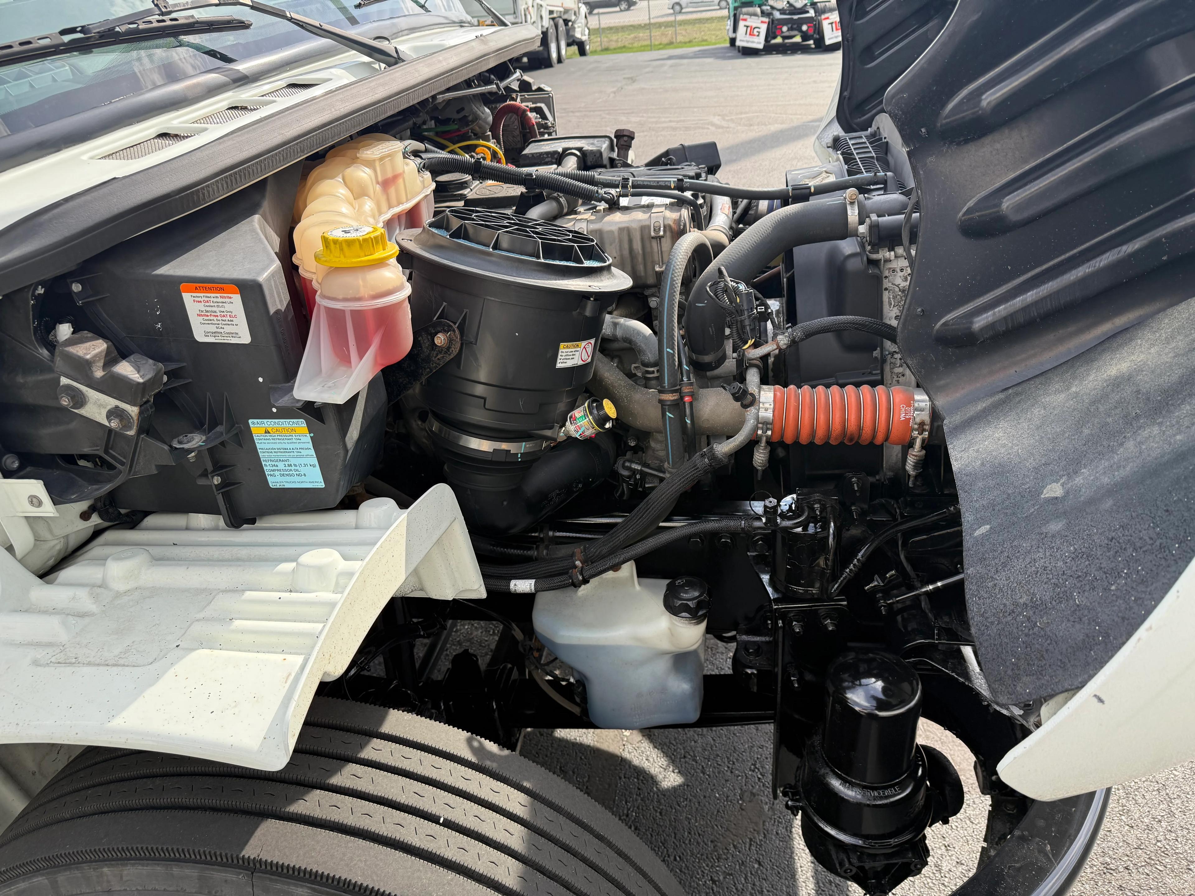 2020 Freightliner M2 106 in Dayton, OH — photo 10