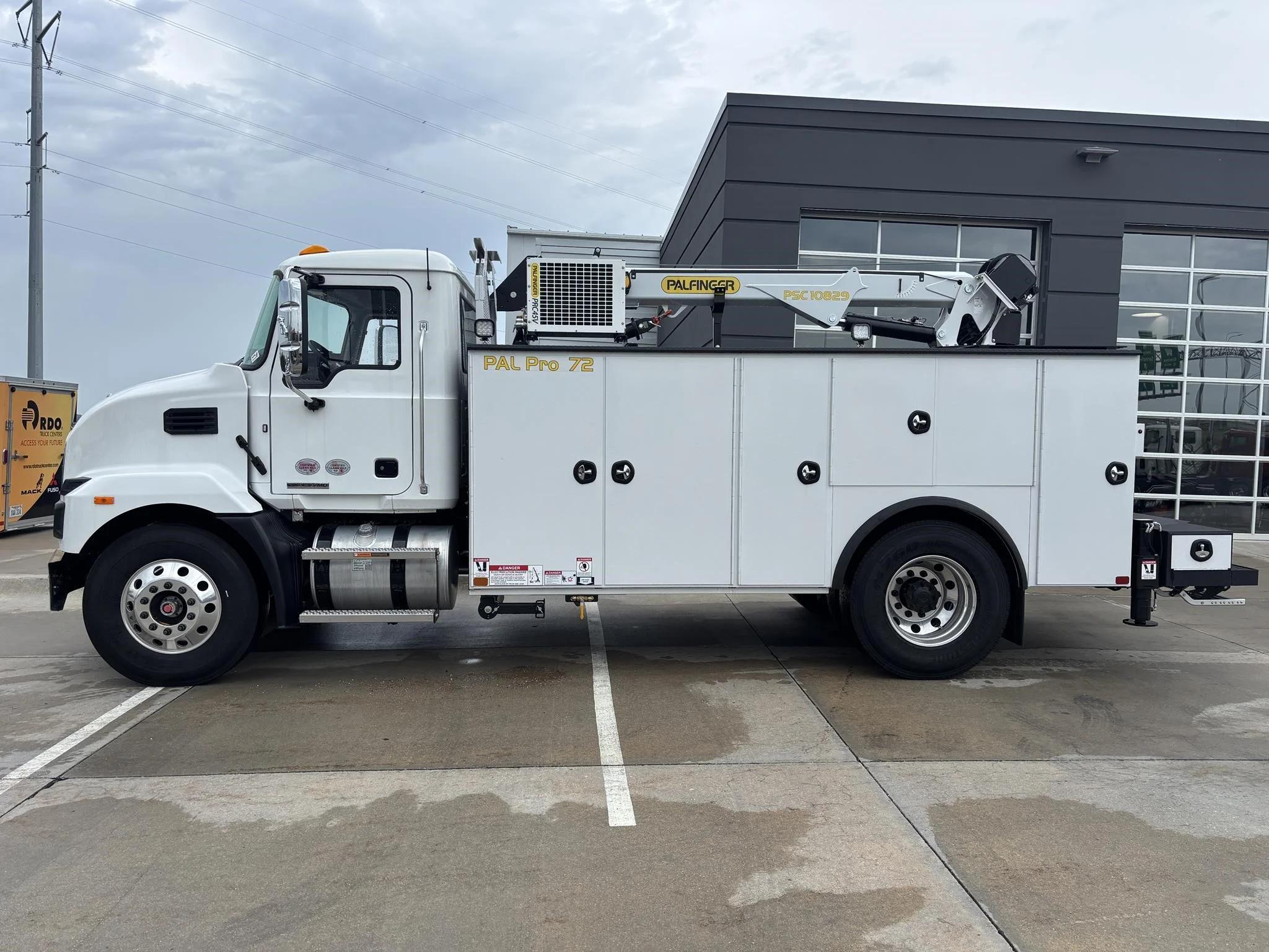 2026 Mack MD — photo 2