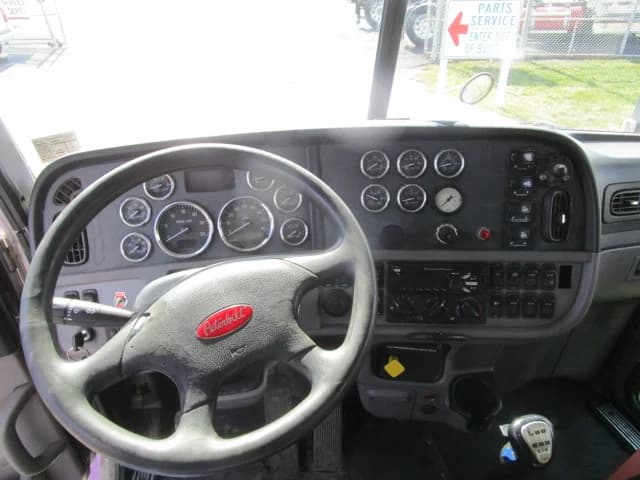 2017 Peterbilt 367 in BUTLER, PA — photo 10
