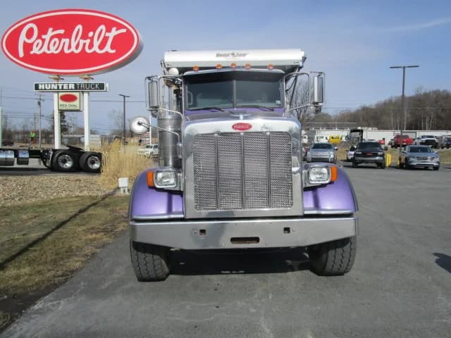 2017 Peterbilt 367 in BUTLER, PA — photo 8