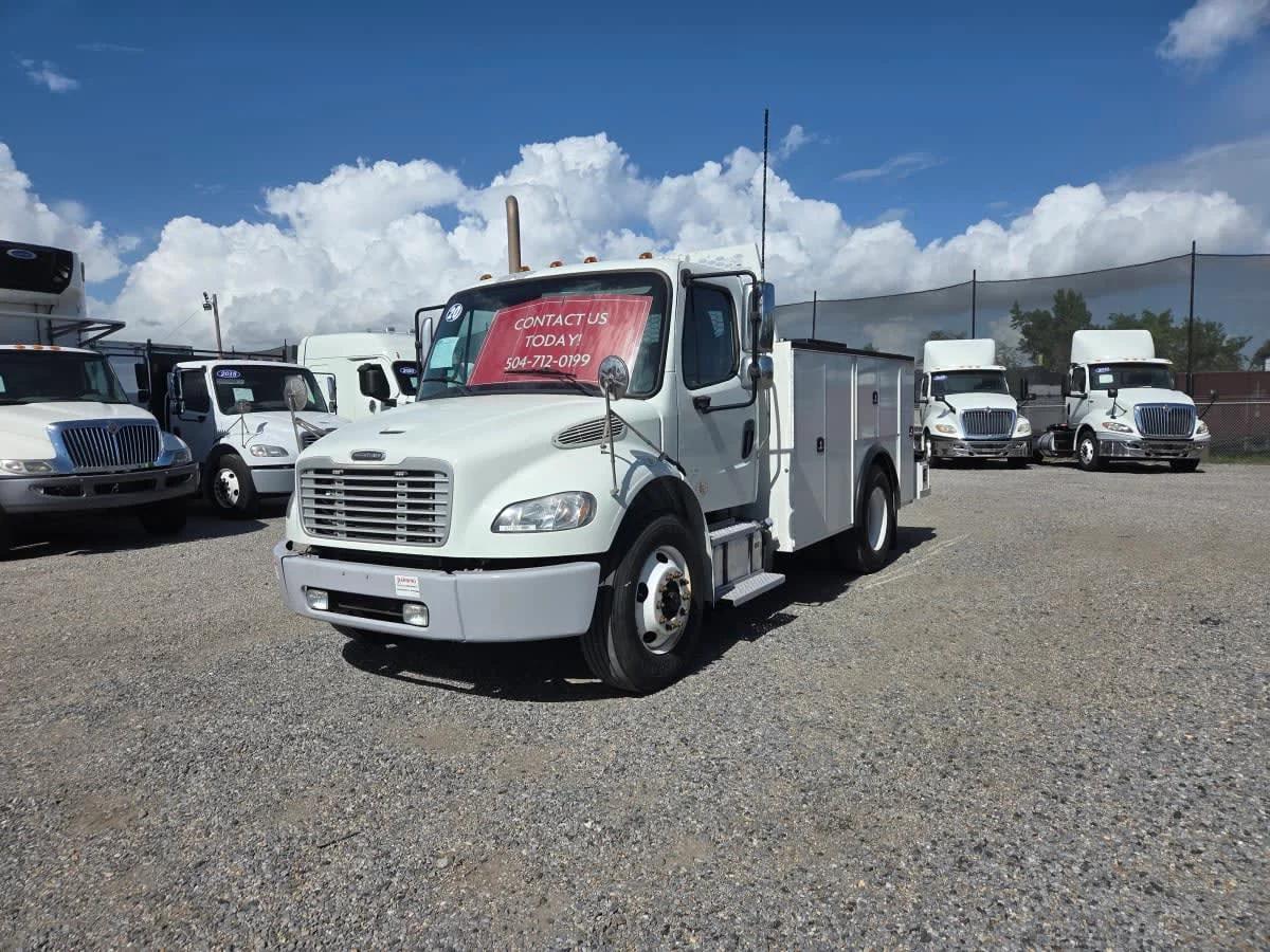 2020 Freightliner M2 106