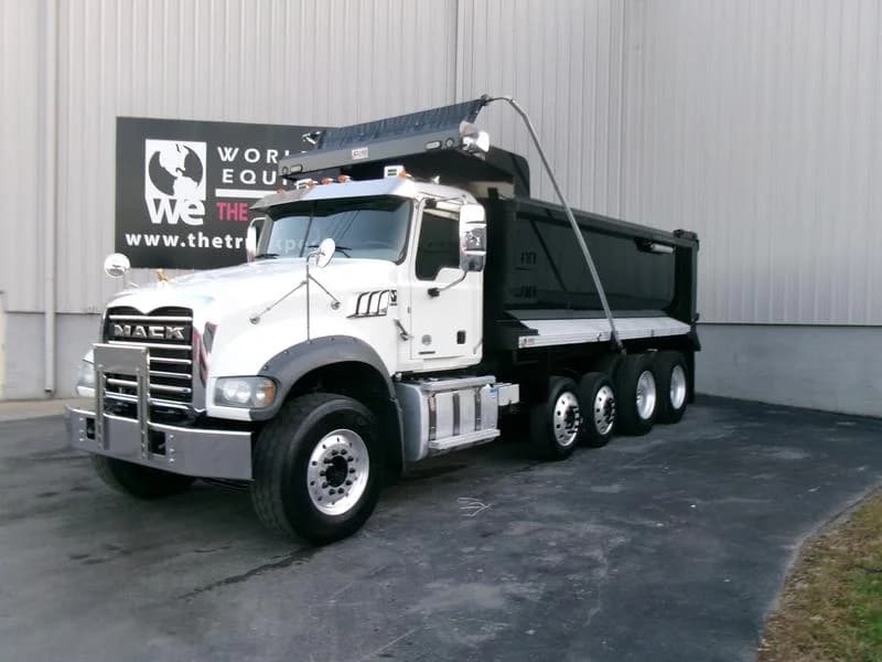 2020 Mack Granite