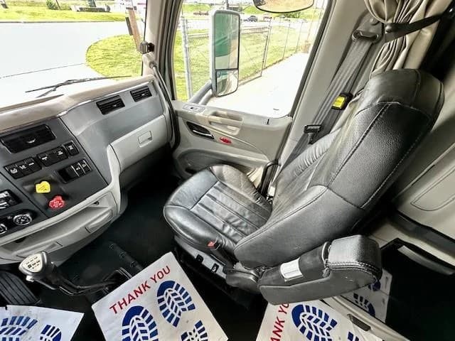 2020 Peterbilt 579 in Tulsa, OK — photo 14