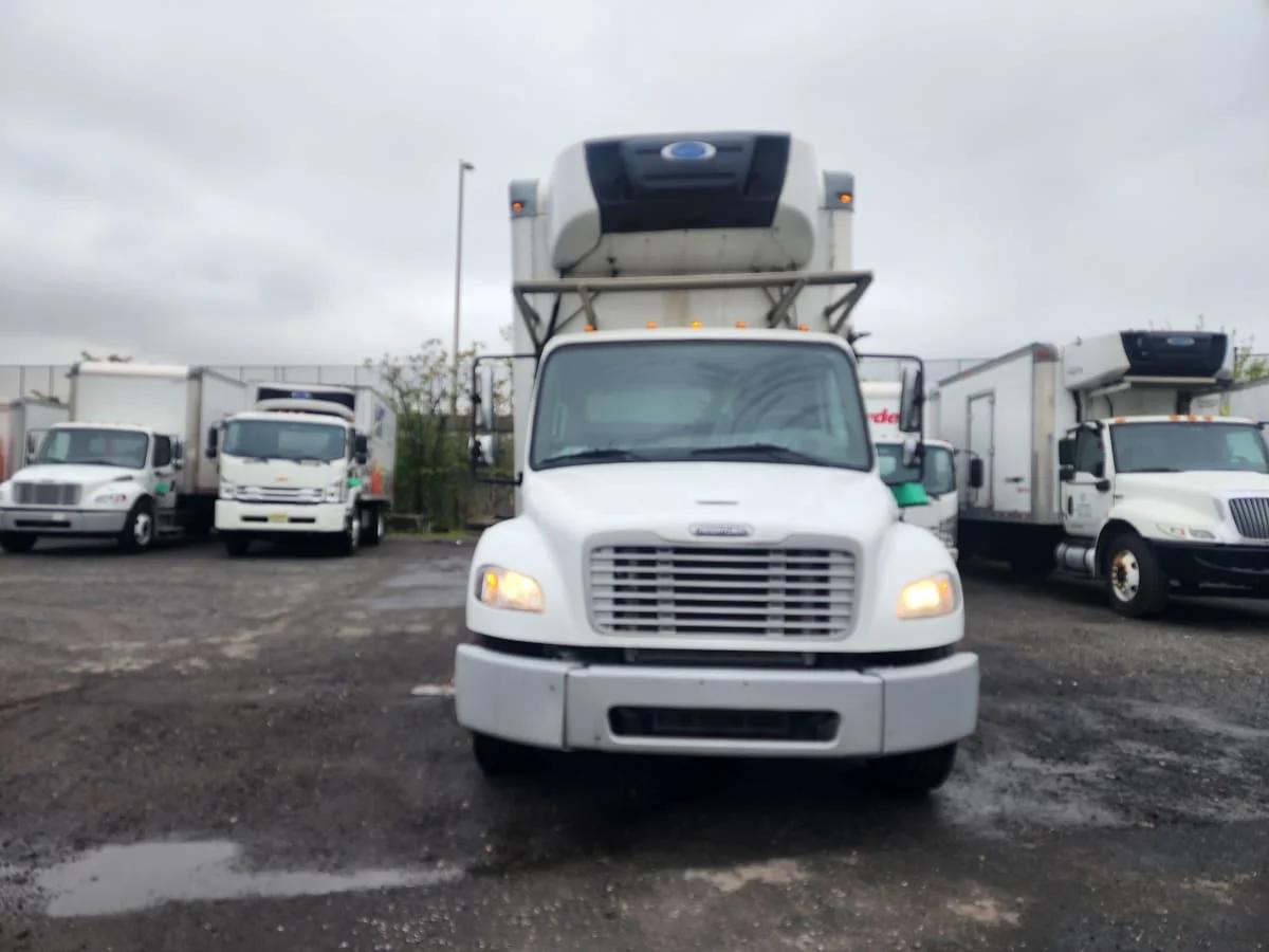 2018 Freightliner M2 106