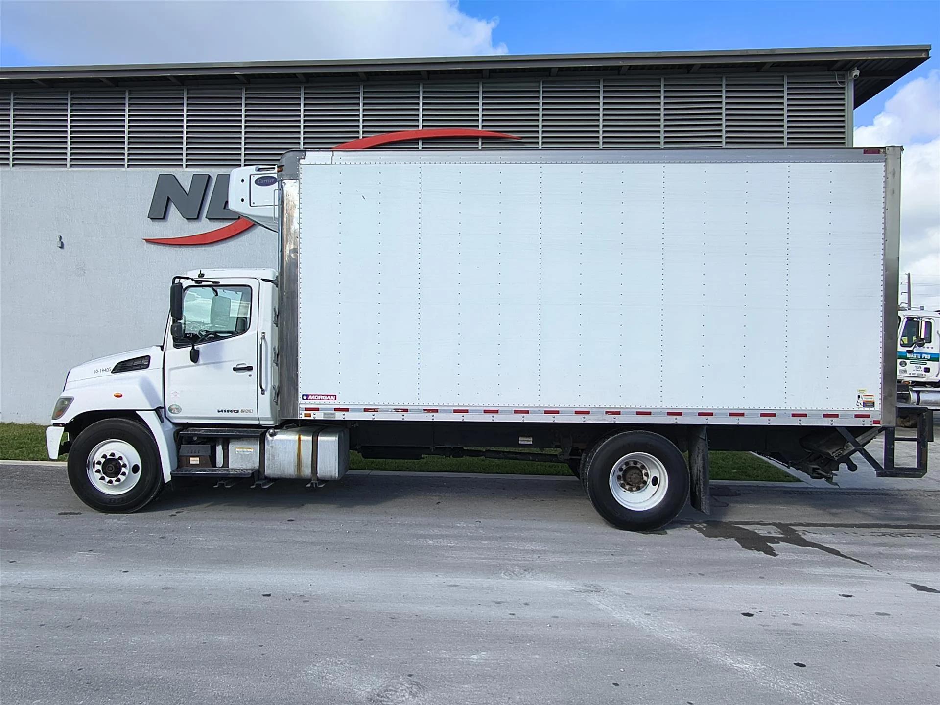 2019 Hino 268 in Fort Lauderdale, FL — photo 8