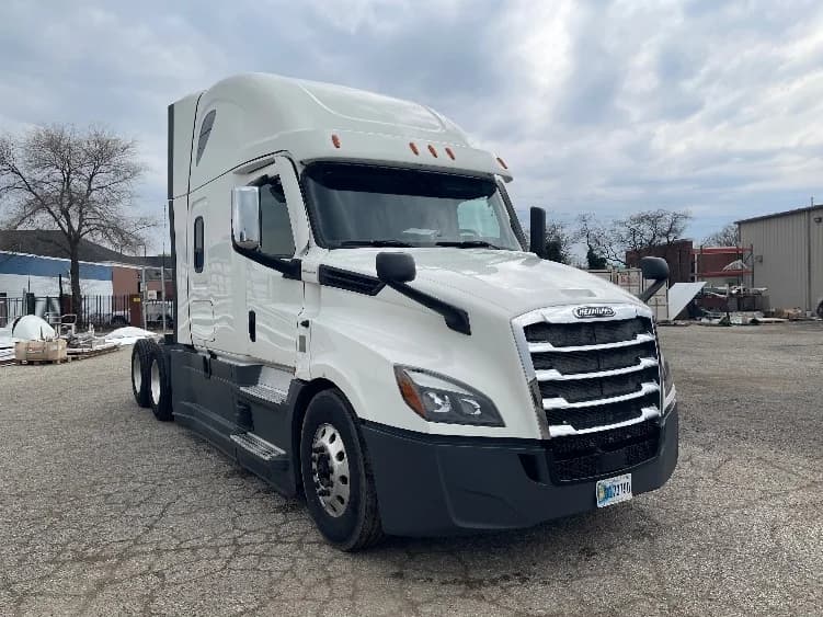 2022 Freightliner Cascadia in Elkhart, IN