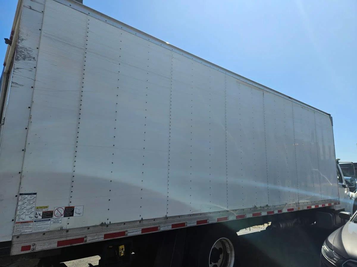 2020 Freightliner M2 106 in Springfield, MA — photo 4
