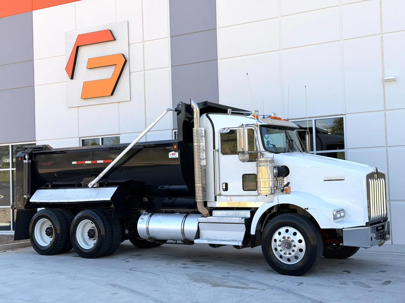 2019 Kenworth T800 in Greer, SC — photo 2