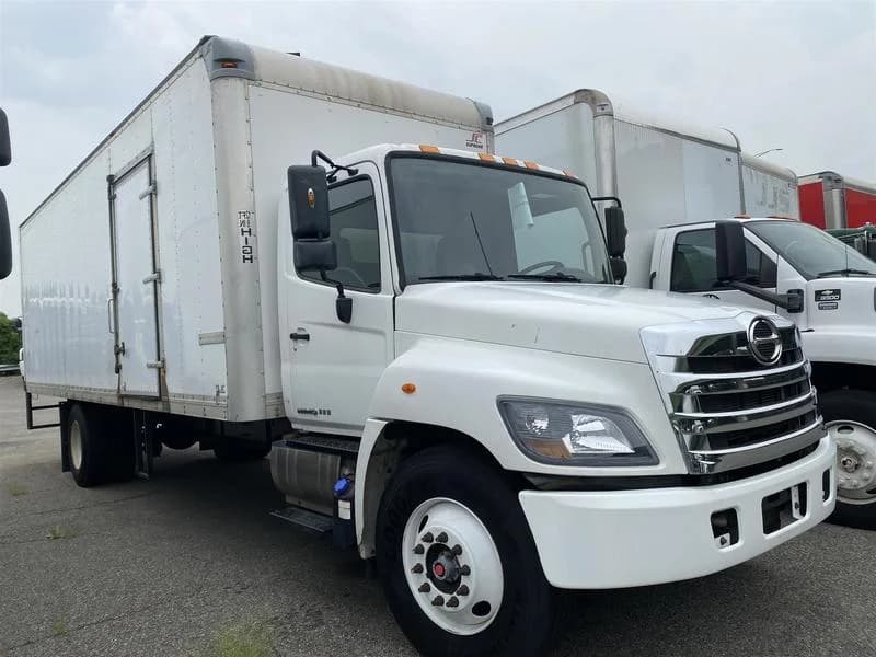 2016 Hino 338