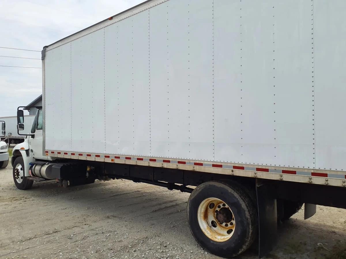 2019 International 4300 in Indianapolis, IN — photo 6