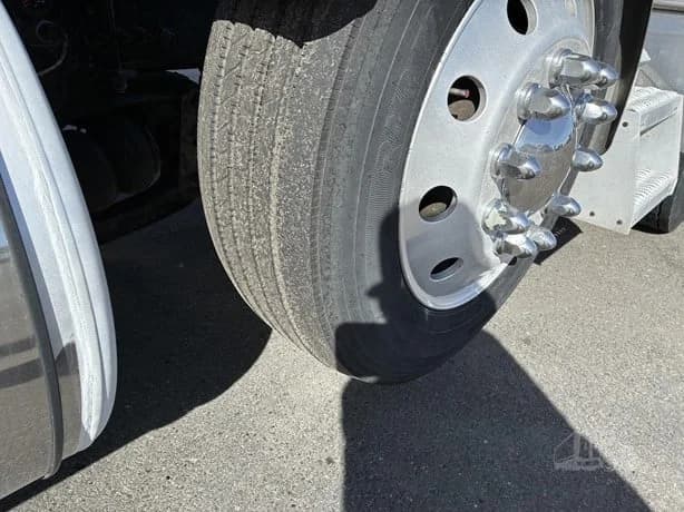 2021 Freightliner Cascadia in Jerome, ID — photo 15