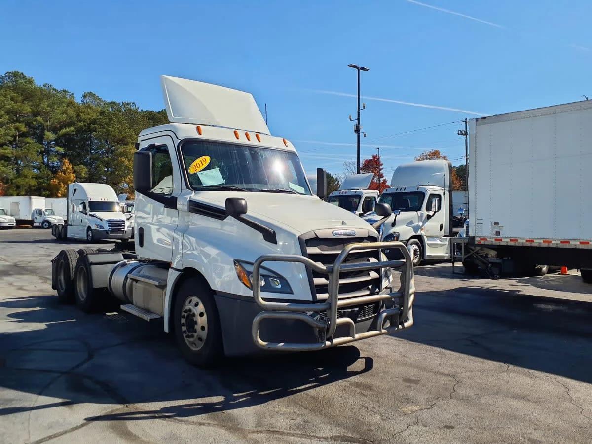 2019 Freightliner Cascadia