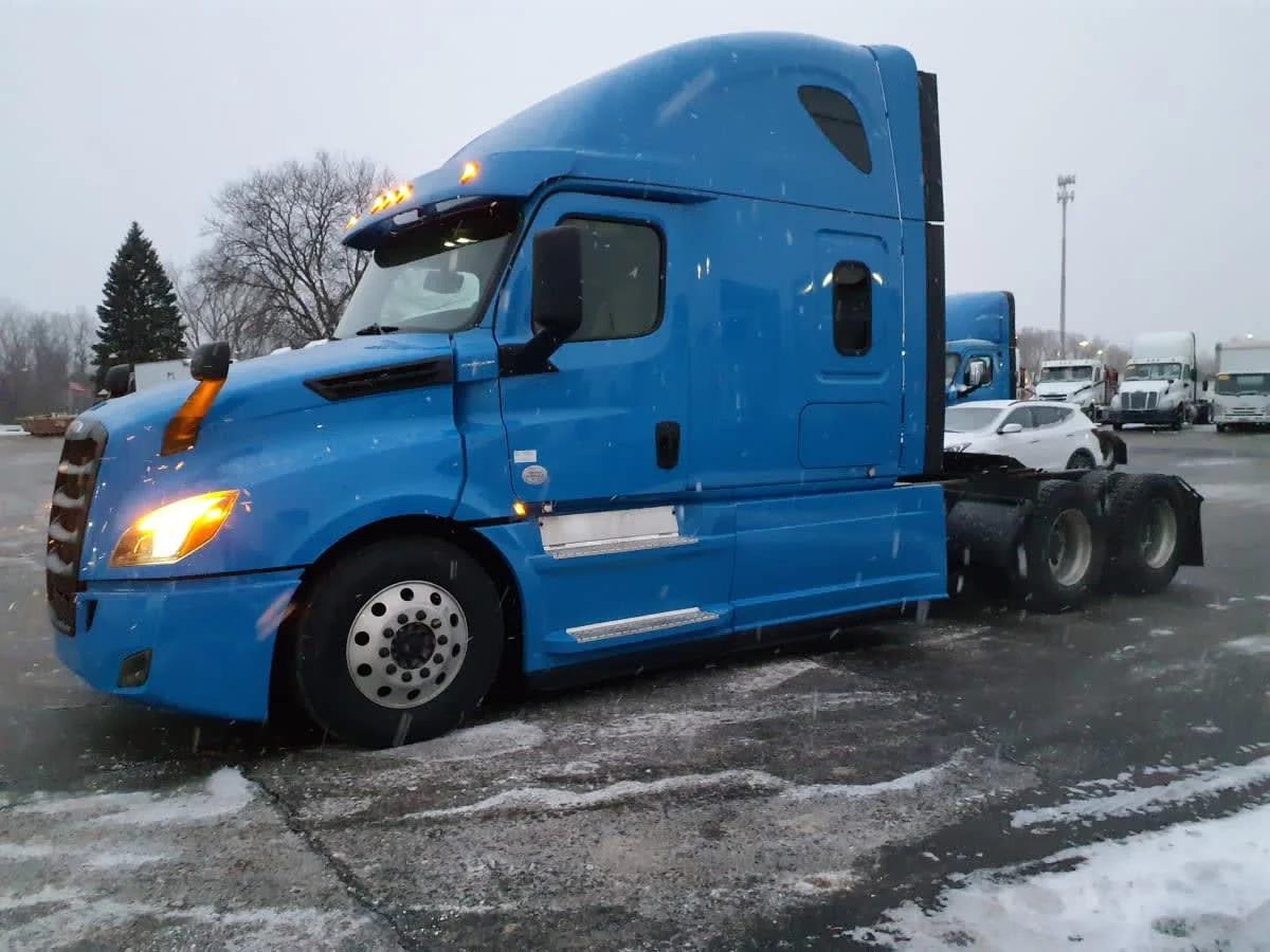 2020 Freightliner Cascadia