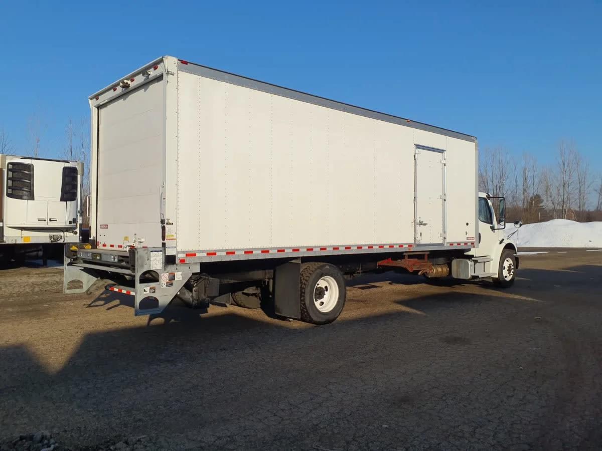 2020 Freightliner M2 106 in Wayland, MI — photo 4