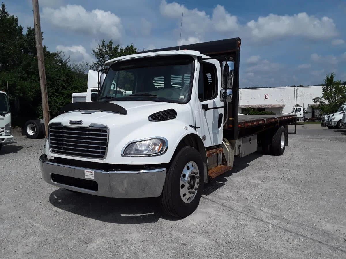 2021 Freightliner M2 106