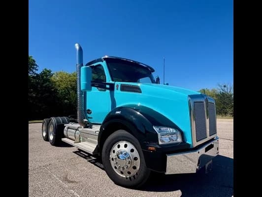 2023 Kenworth T880 in Ardmore, OK