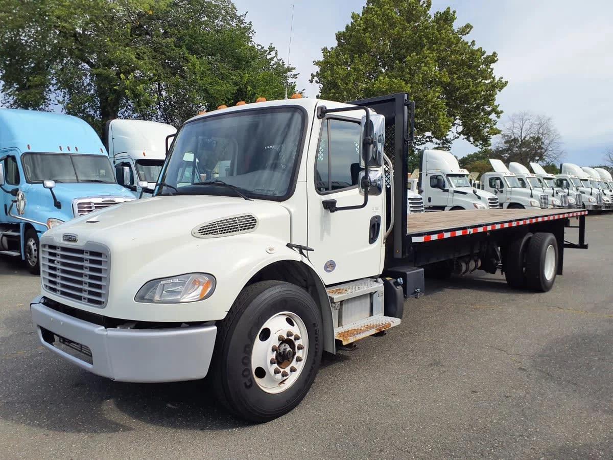 2020 Freightliner M2 106