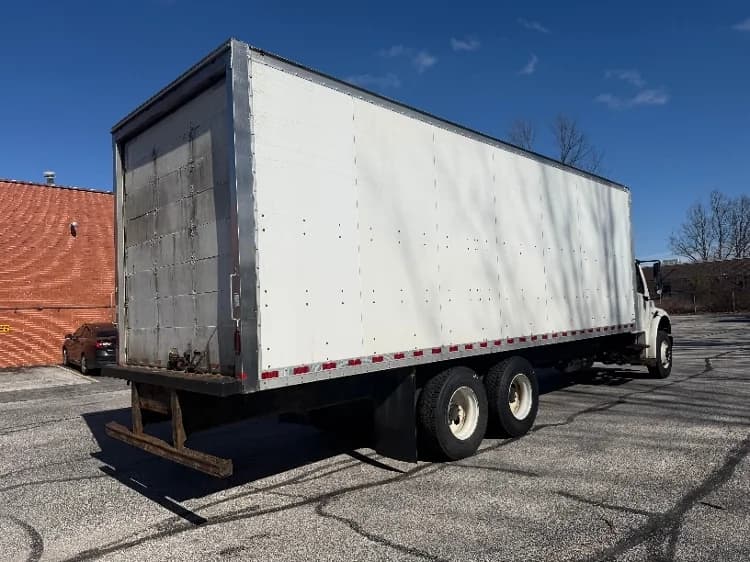 2020 Freightliner M2 106 in Middlefield, OH — photo 10