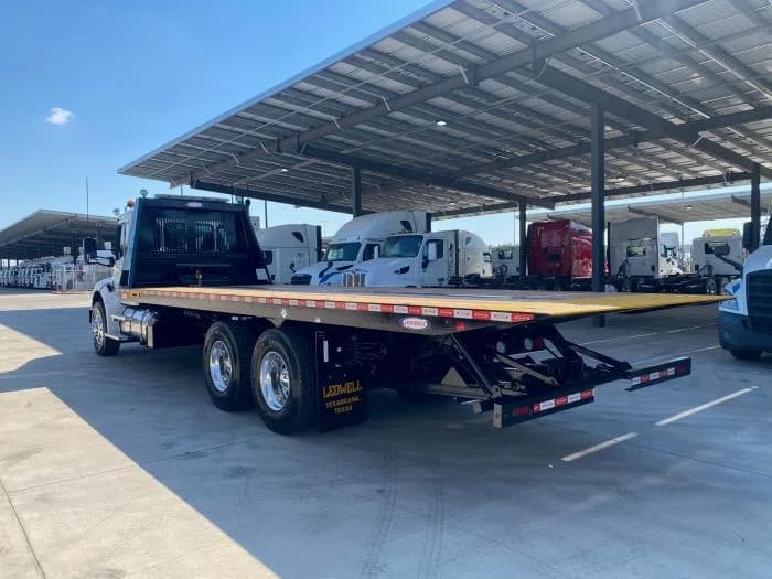 2026 Peterbilt 548 in San Antonio, TX — photo 6