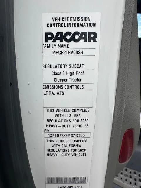 2021 Peterbilt 579 in Fontana, CA — photo 11