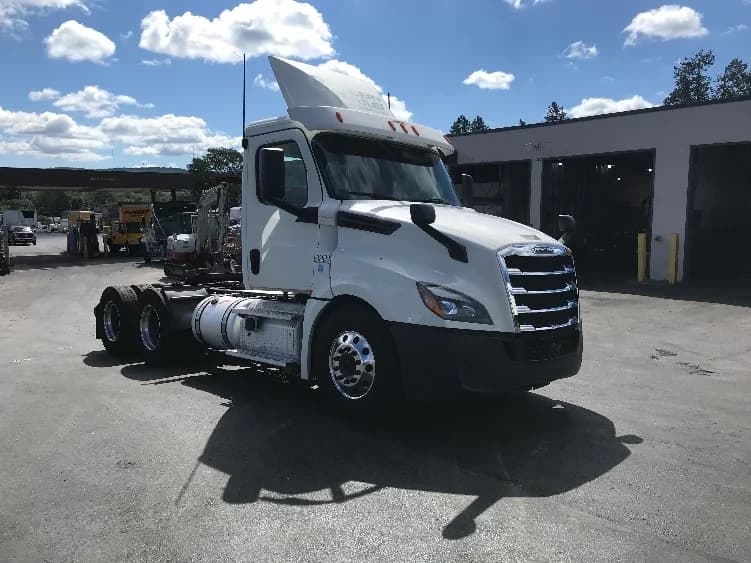 2020 Freightliner Cascadia
