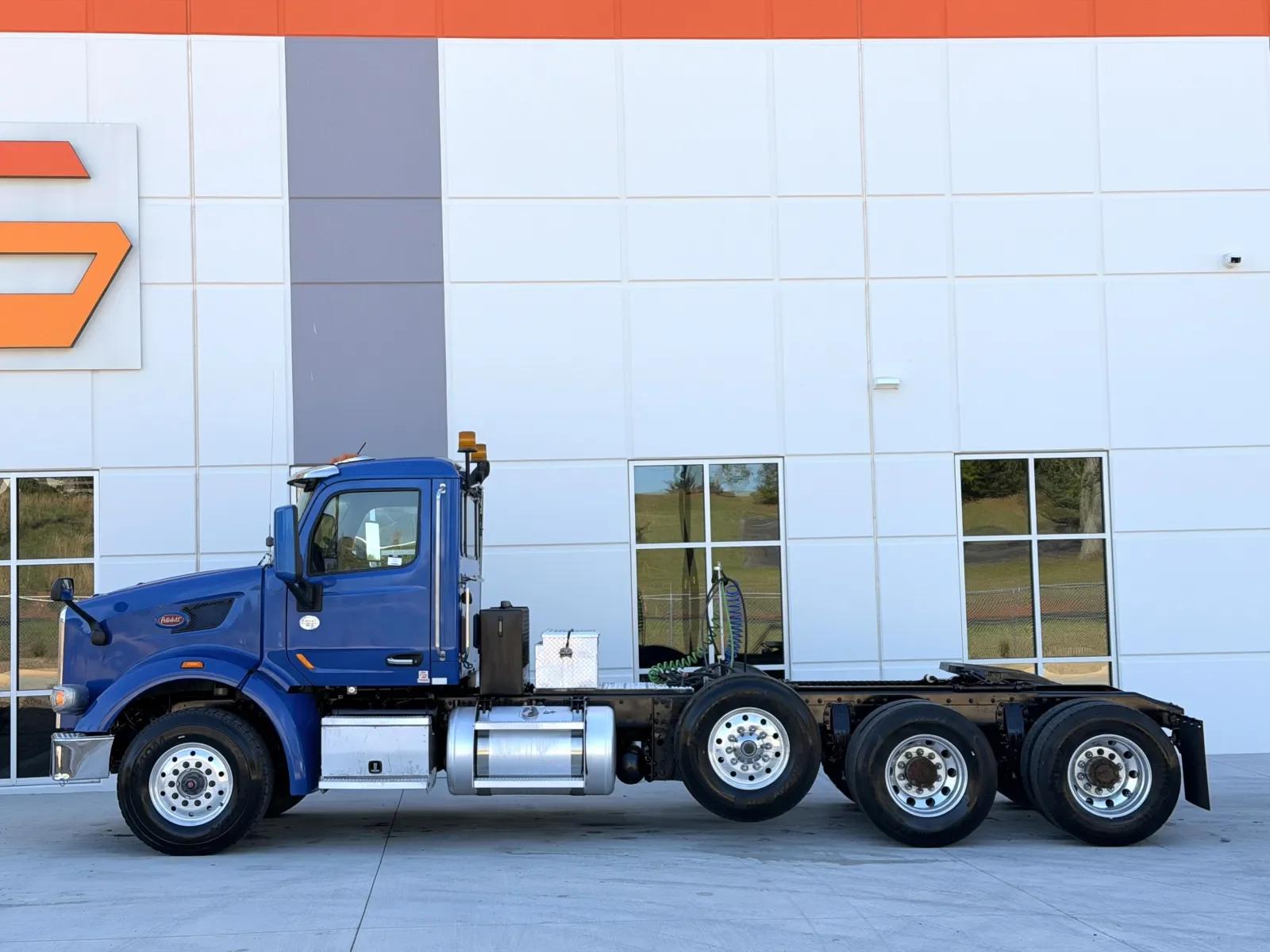 2016 Peterbilt 567 in Greer, SC — photo 4