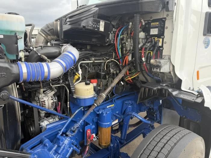 2019 Peterbilt 567 — photo 18