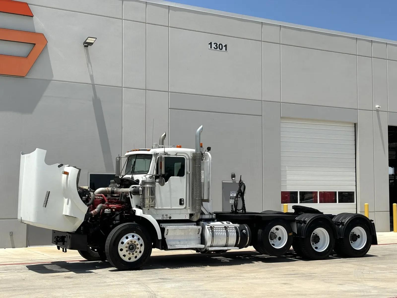 2013 Kenworth T800 in Hutchins, TX — photo 10