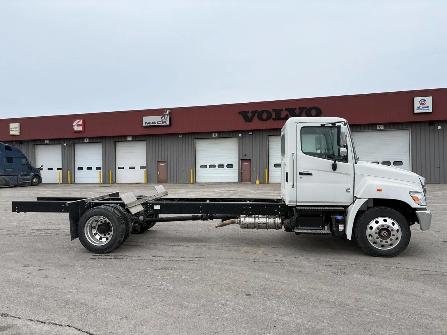 2026 Hino L6