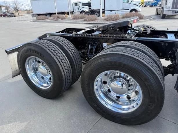 2023 Peterbilt 389 in Salt Lake City, UT — photo 5