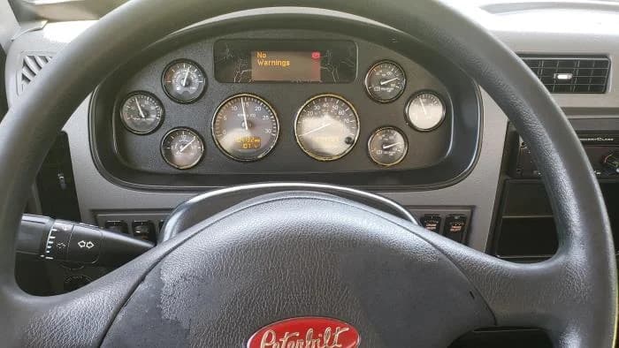 2020 Peterbilt 337 in Orlando, FL — photo 12