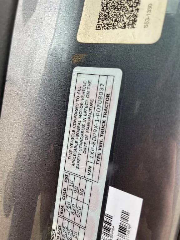 2023 Peterbilt 579 in Springfield, MO — photo 16