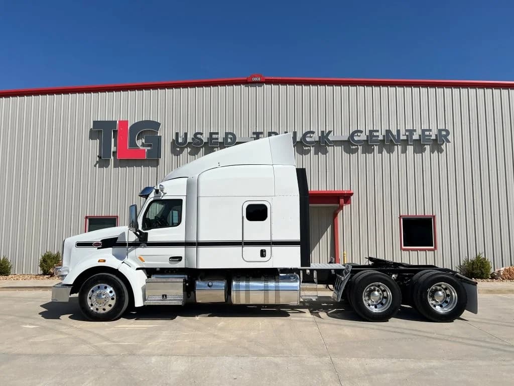 2022 Peterbilt 567 in Springfield, MO — photo 5
