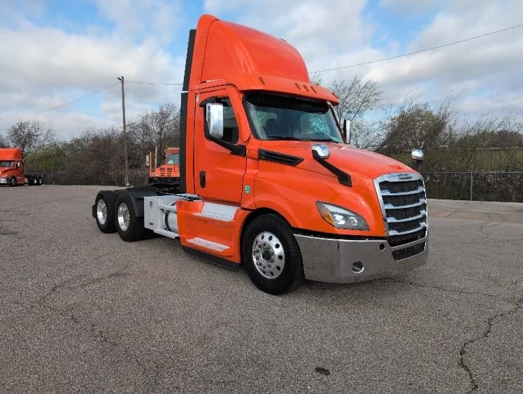 2020 Freightliner Cascadia