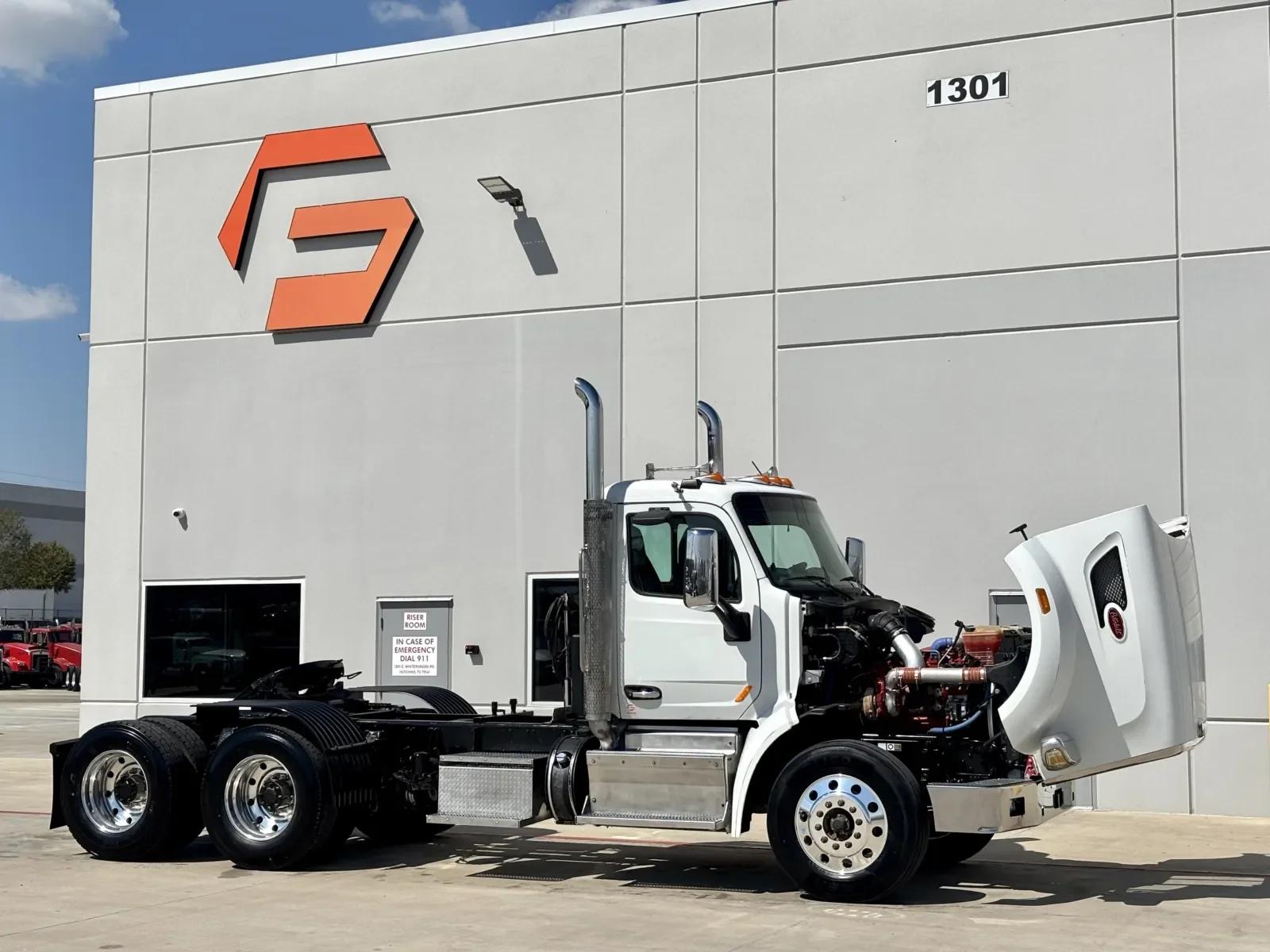 2014 Peterbilt 567 in Hutchins, TX — photo 9