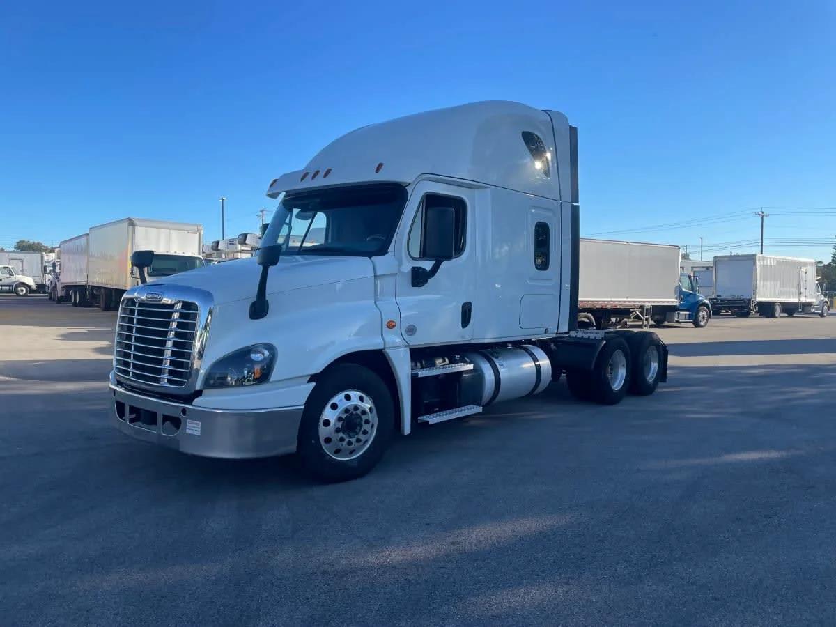 2020 Freightliner Cascadia