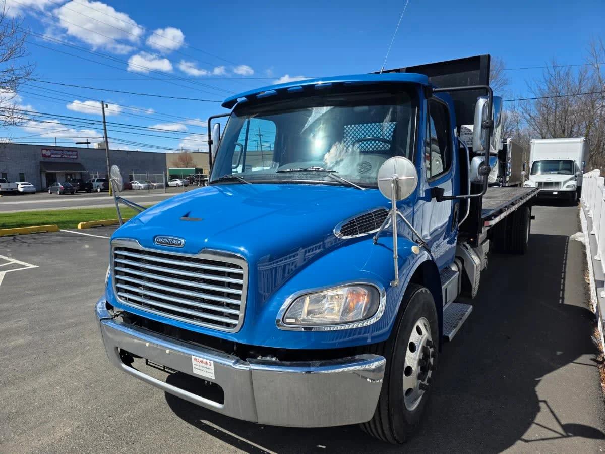 2020 Freightliner M2 106