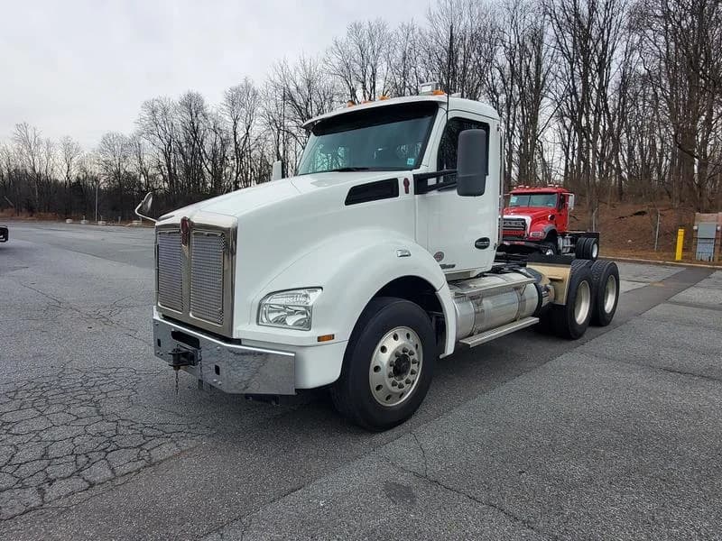 2020 Kenworth T880