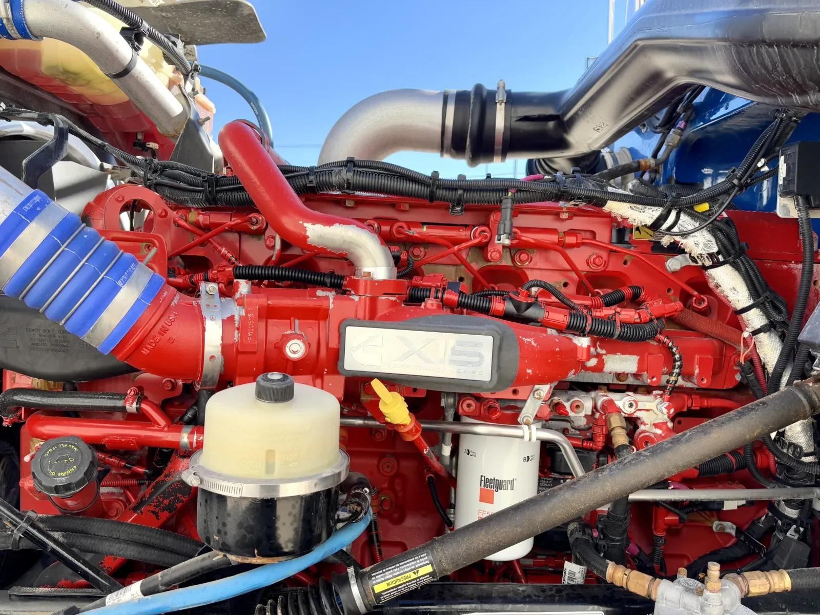 2018 Peterbilt 389 in Hutchins, TX — photo 13