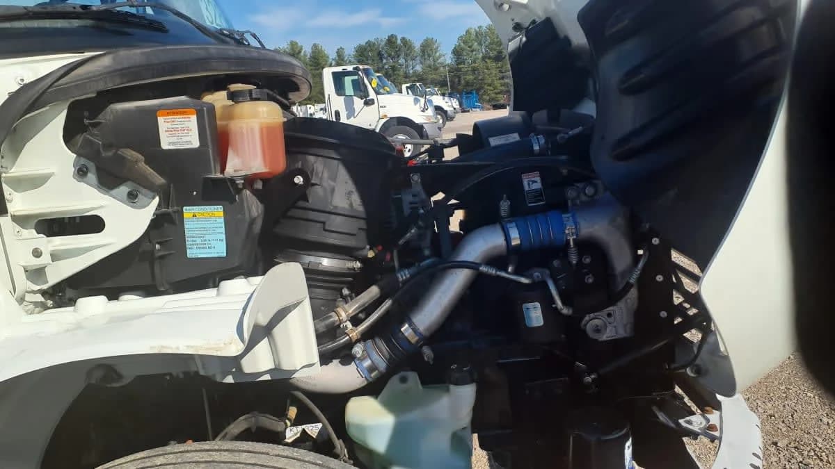 2019 Freightliner M2 106 in Birmingham, AL — photo 16