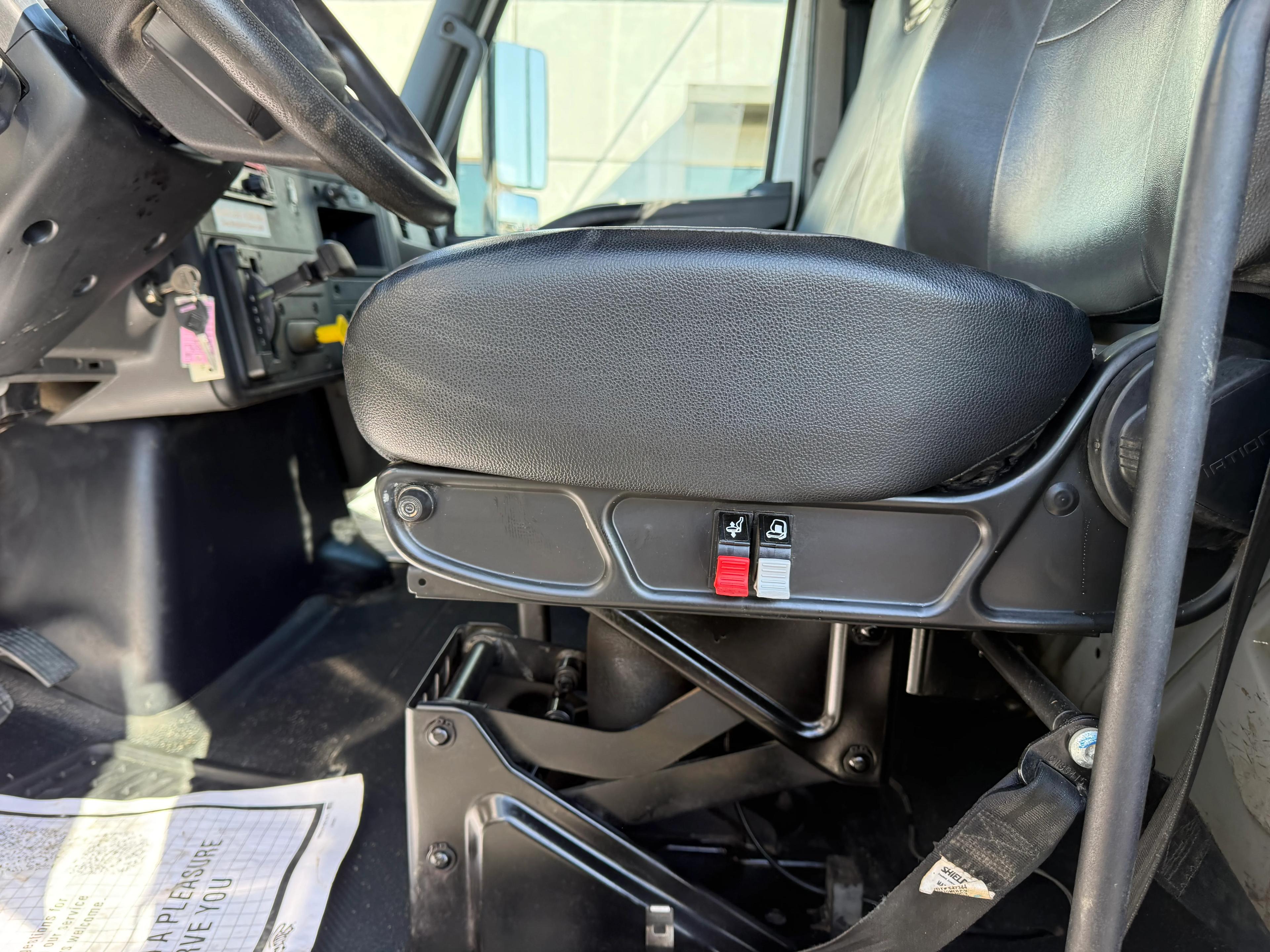 2019 International 4300 in Cincinnati, OH — photo 14