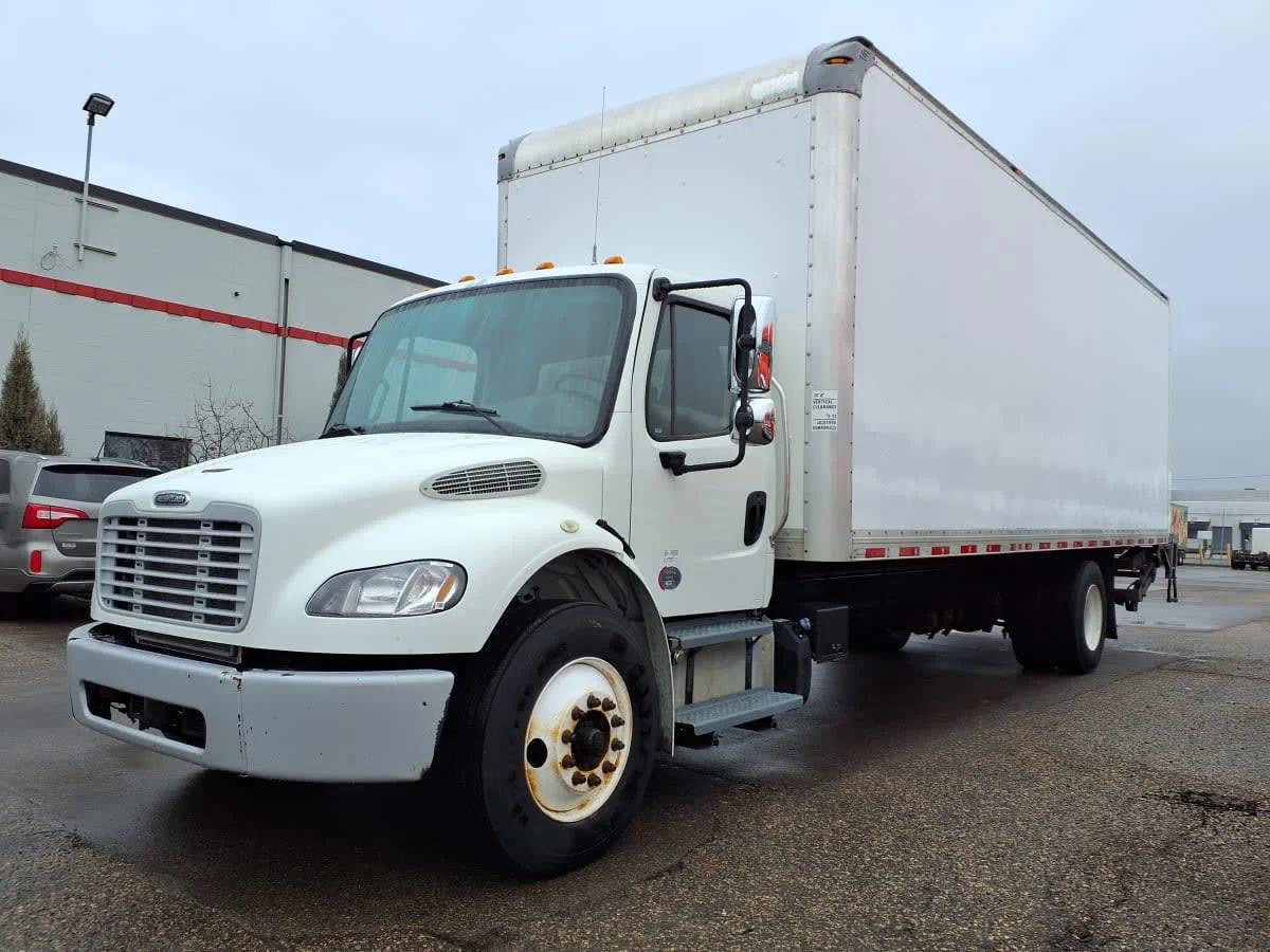 2019 Freightliner M2 106