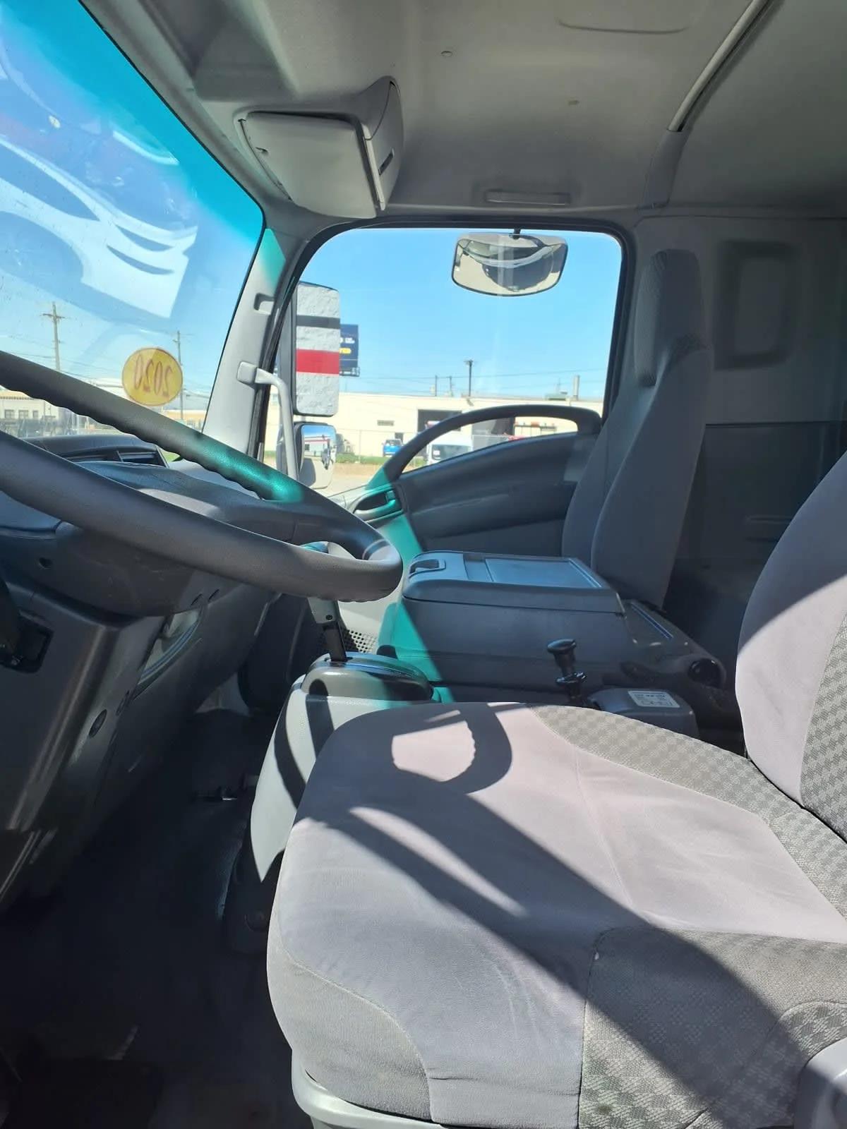2020 Isuzu FTR in Cleveland, OH — photo 7