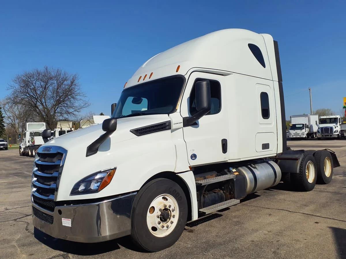 2020 Freightliner Cascadia