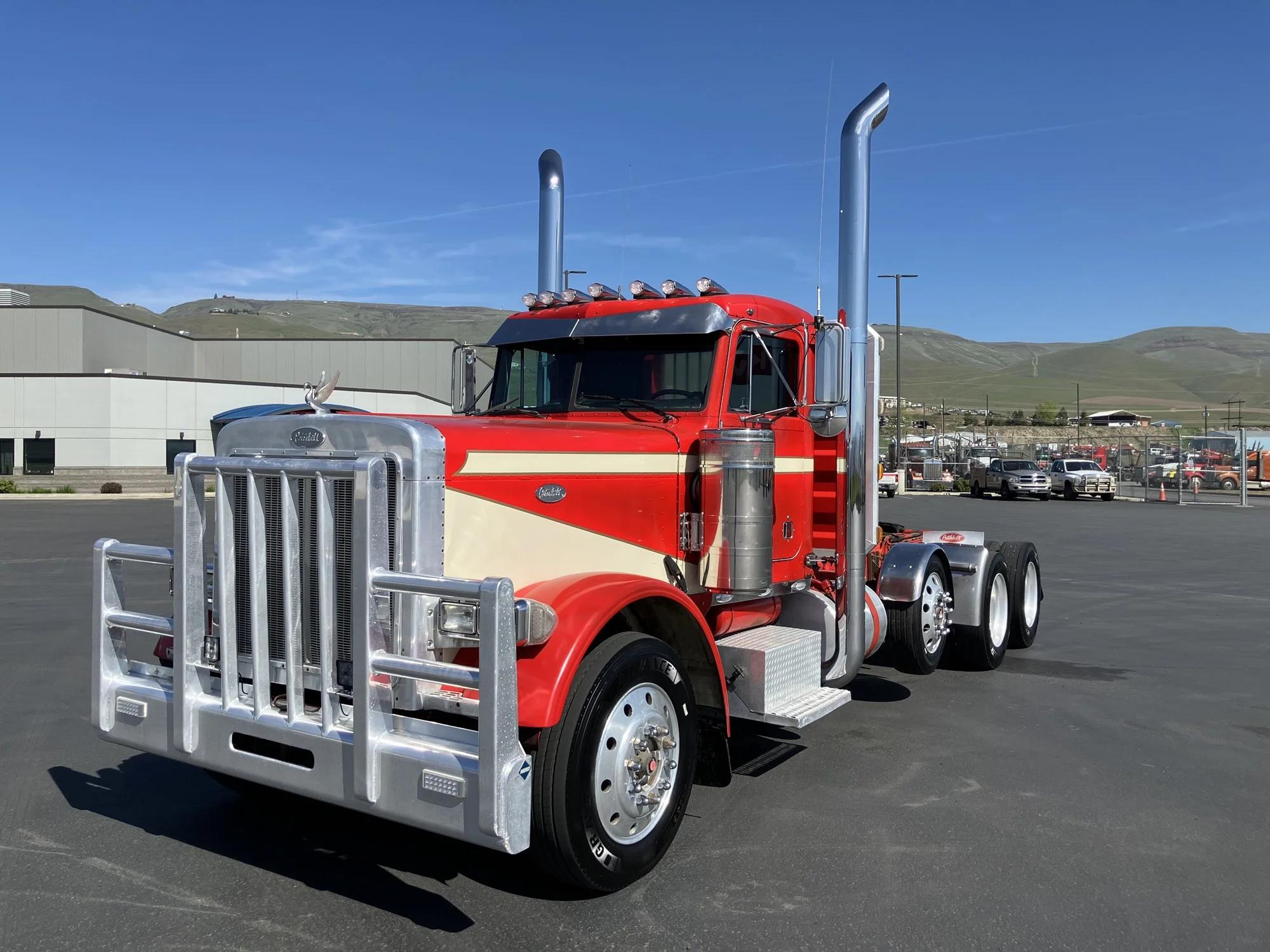 1997 Peterbilt 379