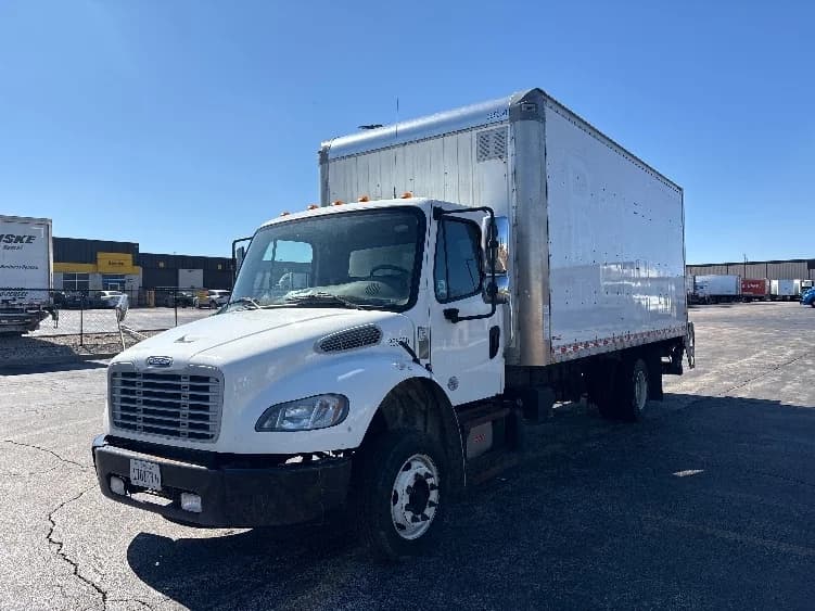 2020 Freightliner M2 106 in Chicago (Melrose Park), IL — photo 3