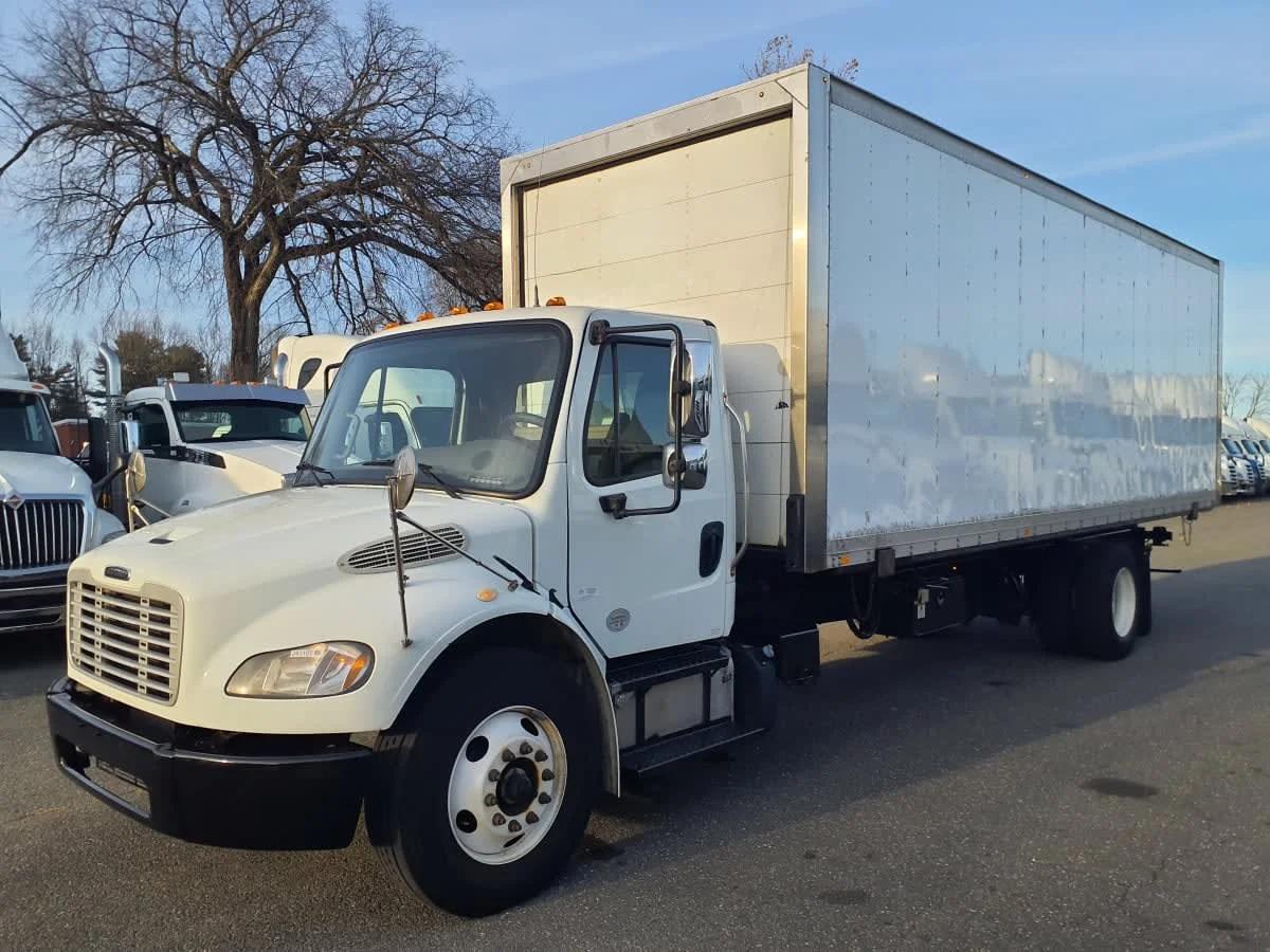 2020 Freightliner M2 106