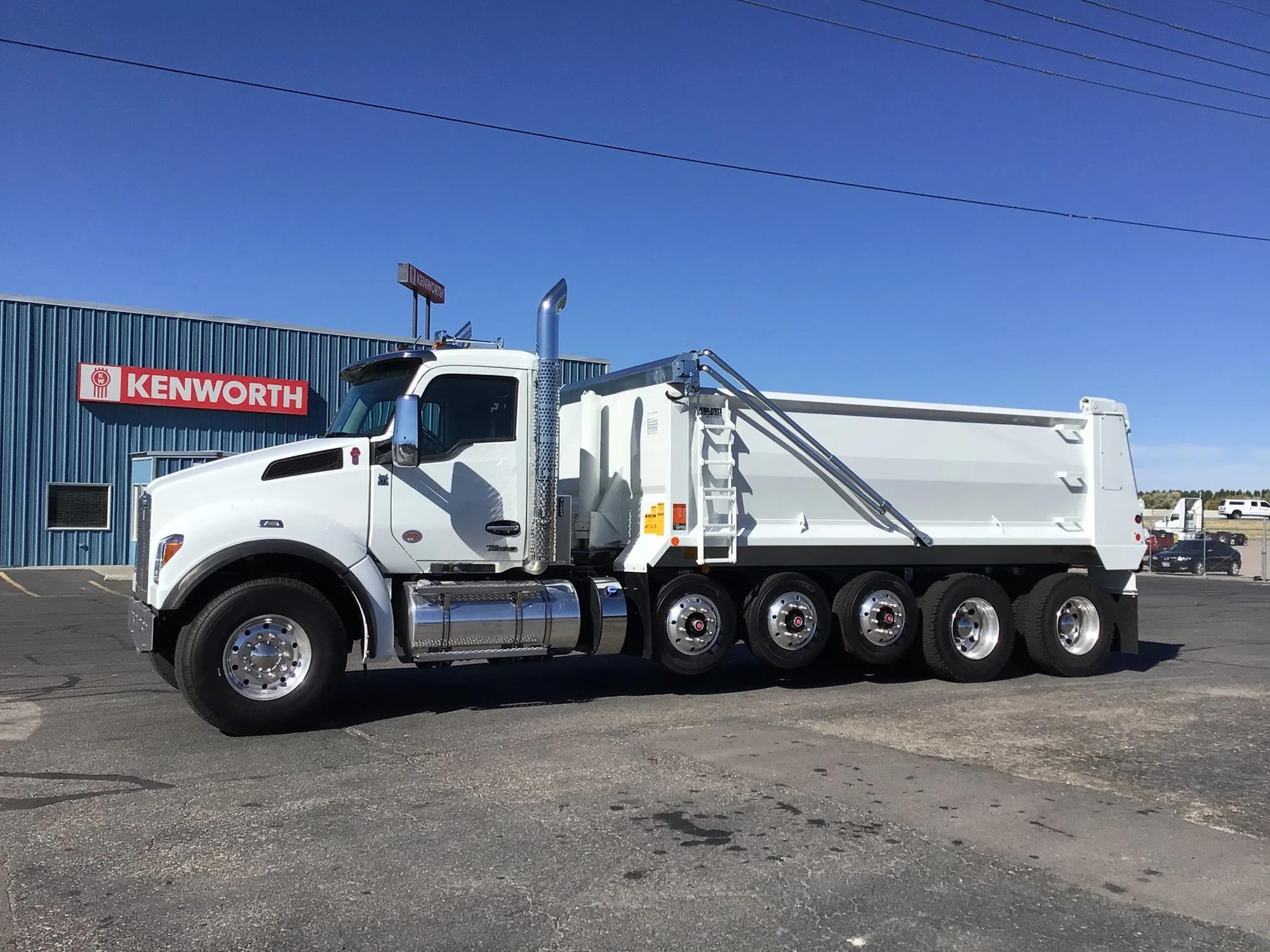 2026 Kenworth T880